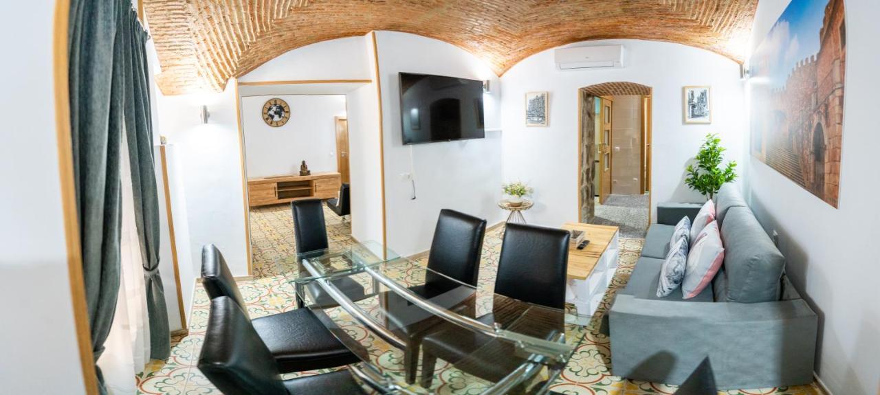Art & Suite Apartment Касерес Екстер'єр фото