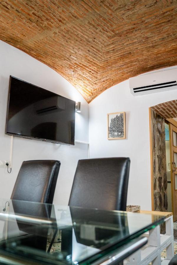 Art & Suite Apartment Касерес Екстер'єр фото