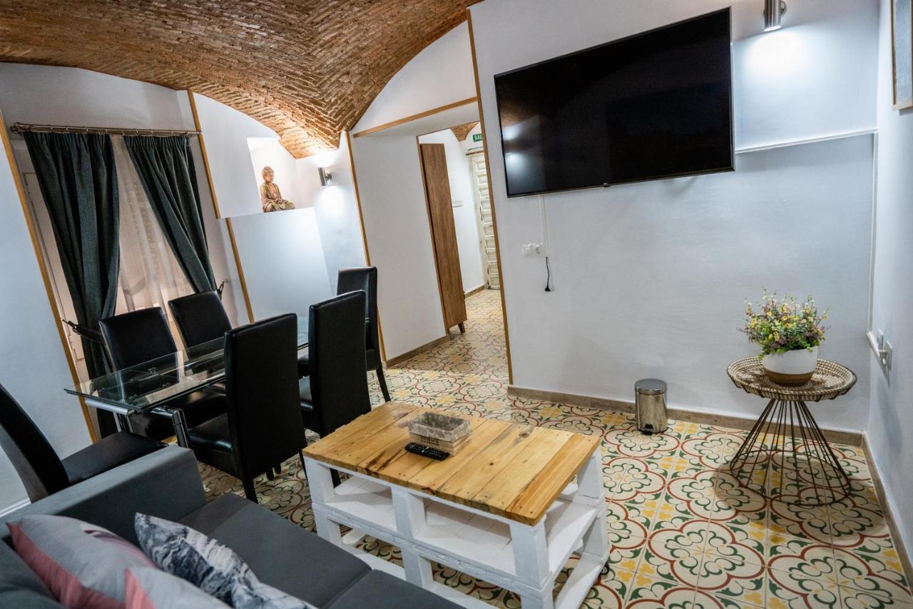 Art & Suite Apartment Касерес Екстер'єр фото