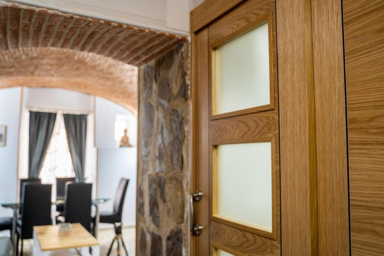 Art & Suite Apartment Касерес Екстер'єр фото